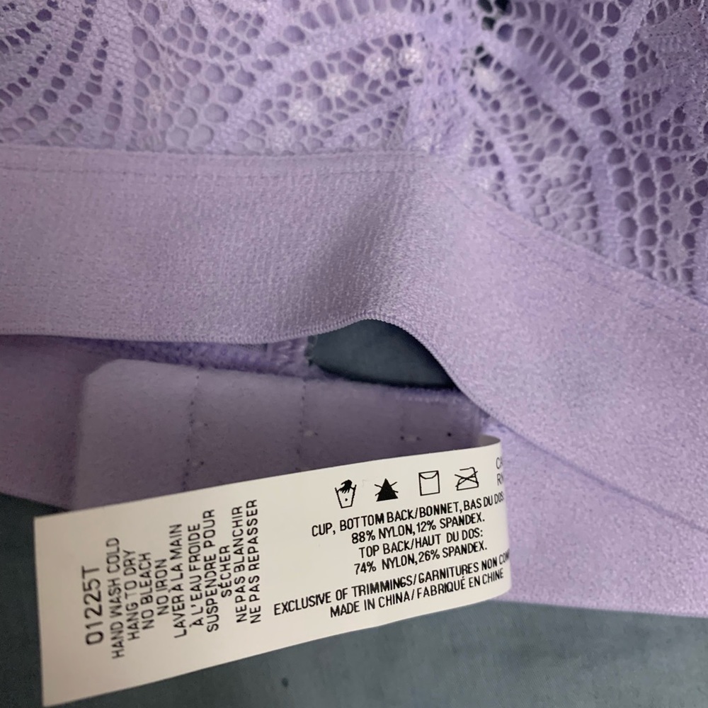 New Wonderbra x 2 blue and purple unwired thin padded - Picture 4 of 11